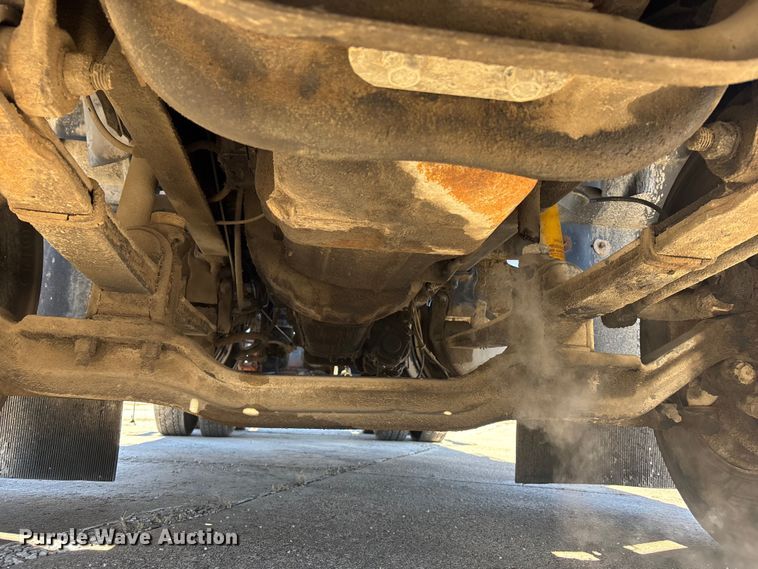 image for item FC1610 1990 Mack CH613 semi truck