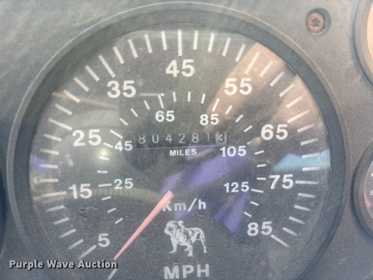 image for item FC1610 1990 Mack CH613 semi truck