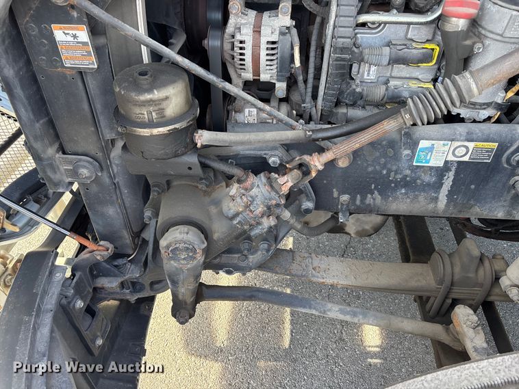 image for item FC1613 2015 Kenworth T680 semi truck