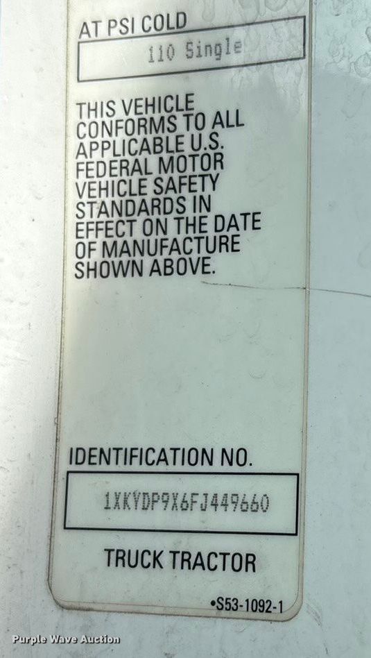 image for item FC1613 2015 Kenworth T680 semi truck