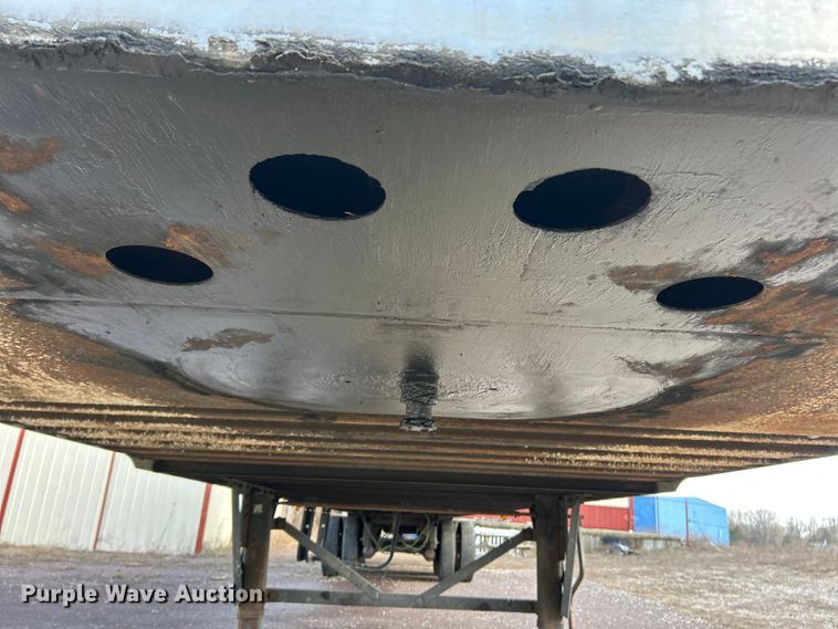 image for item FC5046 2019 Wabash dry van trailer