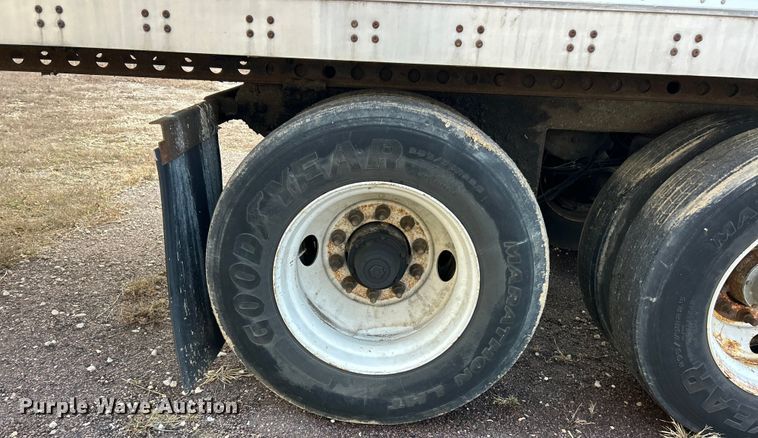 image for item FC5046 2019 Wabash dry van trailer