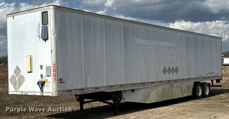 image for item FC5052 2009 Utility VS2DX dry van trailer