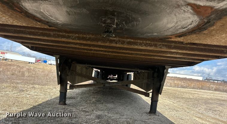 image for item FC5052 2009 Utility VS2DX dry van trailer