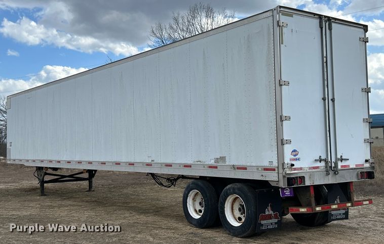 image for item FC5053 2008 Utility VS2DX dry van trailer