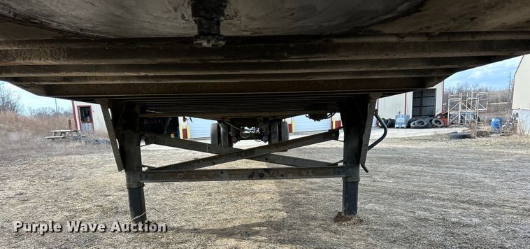 image for item FC5053 2008 Utility VS2DX dry van trailer