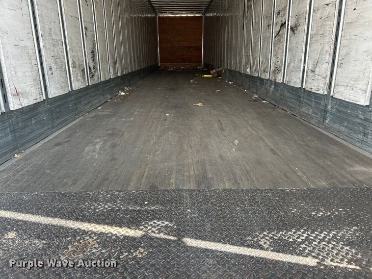 image for item FC5053 2008 Utility VS2DX dry van trailer