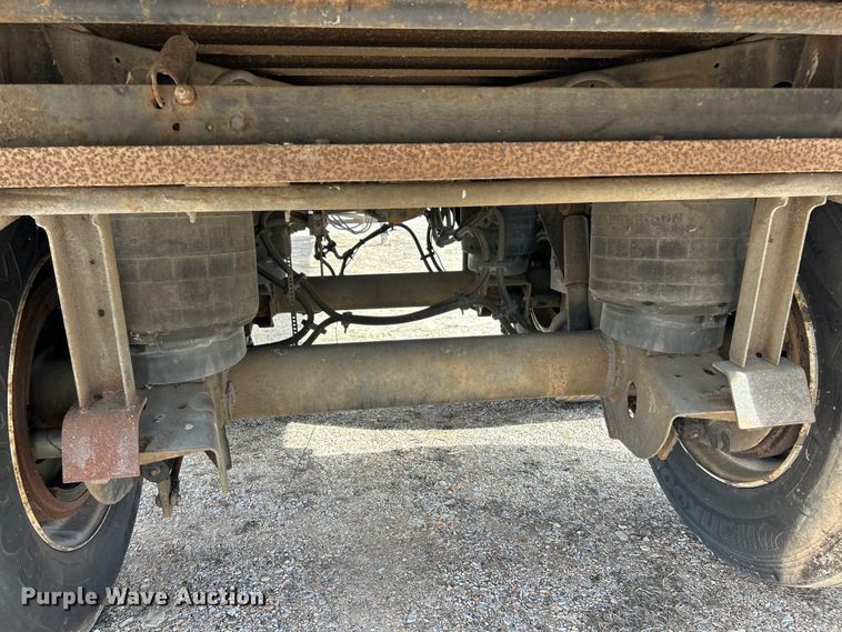 image for item FC5053 2008 Utility VS2DX dry van trailer