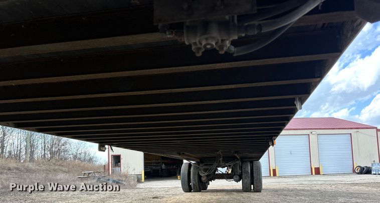 image for item FC5053 2008 Utility VS2DX dry van trailer