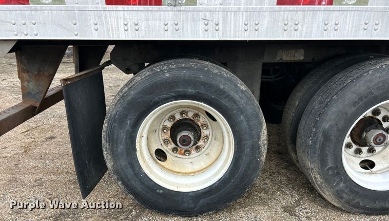 image for item FC5053 2008 Utility VS2DX dry van trailer