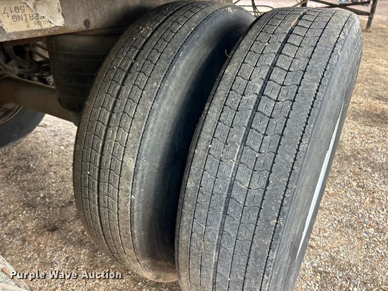 image for item FC5053 2008 Utility VS2DX dry van trailer