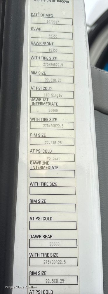 image for item FG0068 2018 Kenworth T680 semi truck