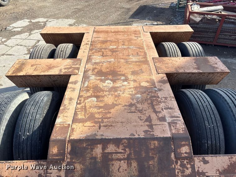 image for item FG2643 1998 Witzco Challenger RG-35 lowboy equipment trailer