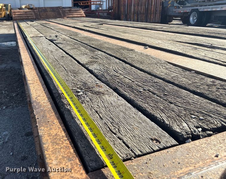 image for item FG2643 1998 Witzco Challenger RG-35 lowboy equipment trailer