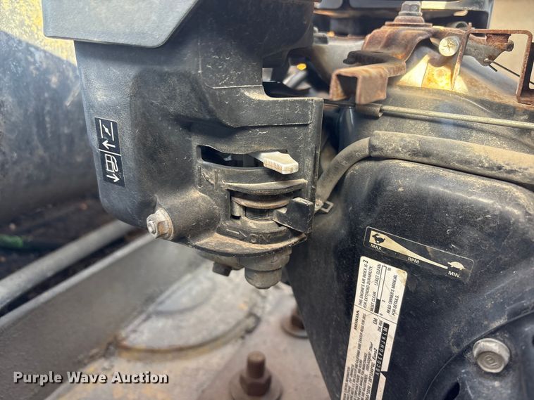 image for item FG2643 1998 Witzco Challenger RG-35 lowboy equipment trailer