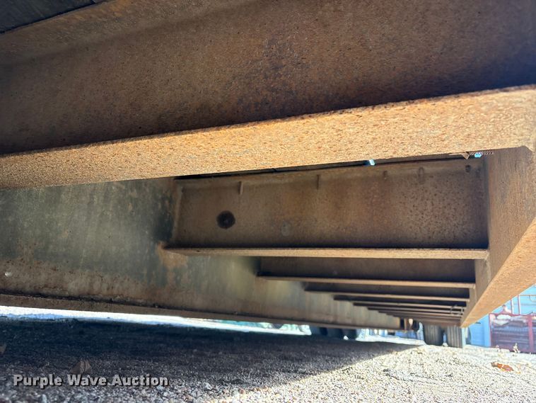 image for item FG2643 1998 Witzco Challenger RG-35 lowboy equipment trailer