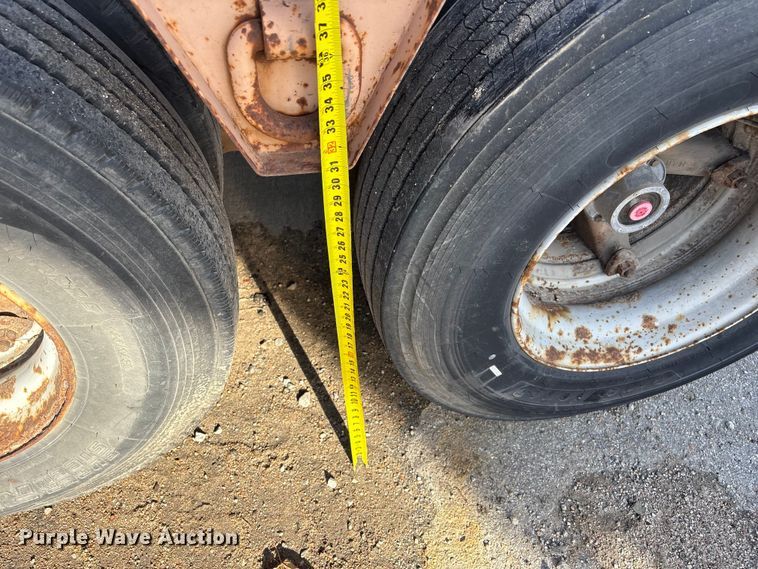 image for item FG2643 1998 Witzco Challenger RG-35 lowboy equipment trailer