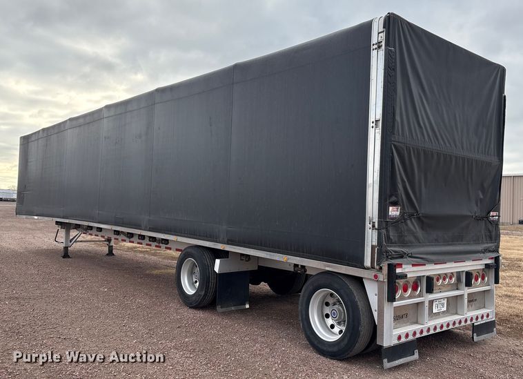 image for item FG2644 2019 Reitnouer flatbed trailer