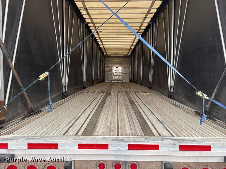 image for item FG2644 2019 Reitnouer flatbed trailer