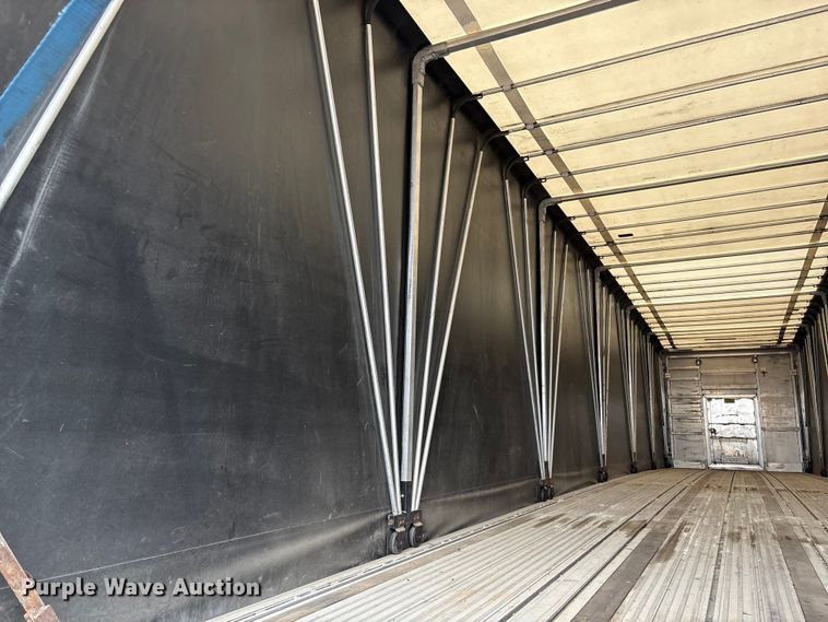 image for item FG2644 2019 Reitnouer flatbed trailer