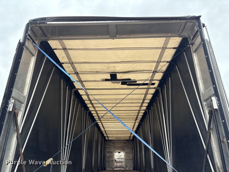 image for item FG2644 2019 Reitnouer flatbed trailer