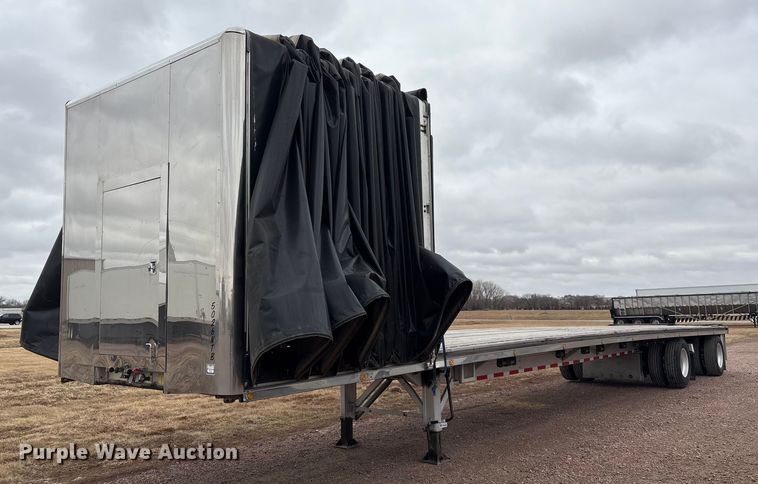image for item FG2644 2019 Reitnouer flatbed trailer