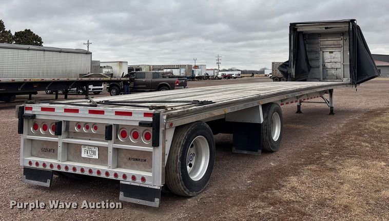 image for item FG2644 2019 Reitnouer flatbed trailer