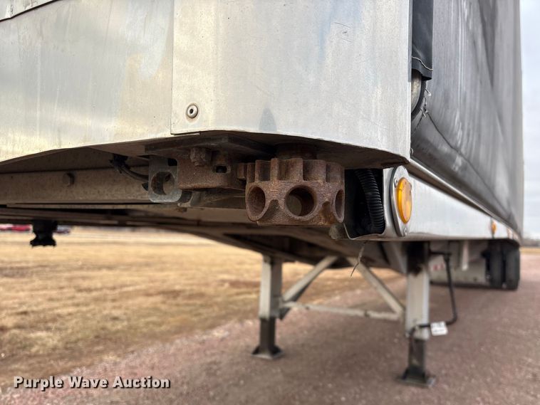 image for item FG2644 2019 Reitnouer flatbed trailer