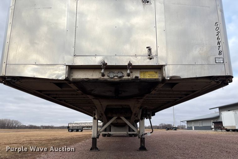 image for item FG2644 2019 Reitnouer flatbed trailer