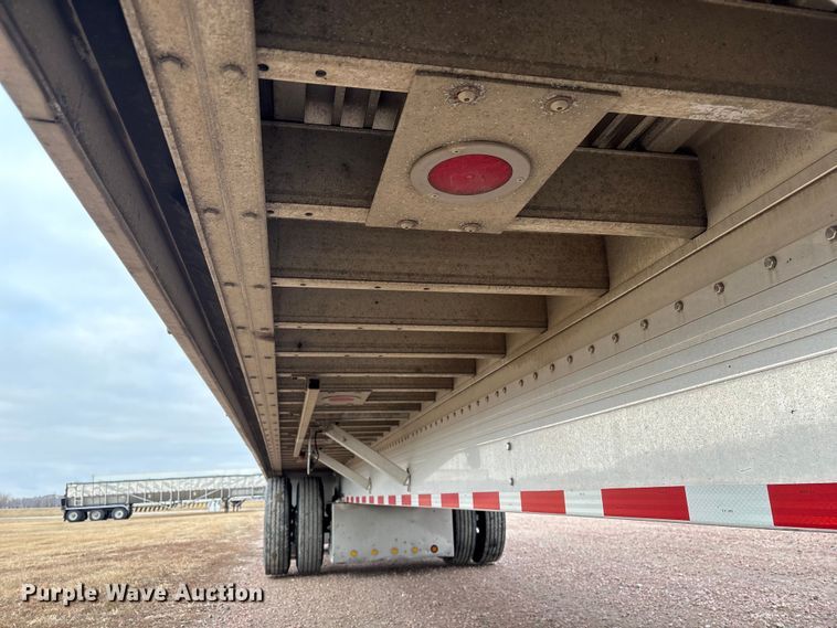 image for item FG2644 2019 Reitnouer flatbed trailer