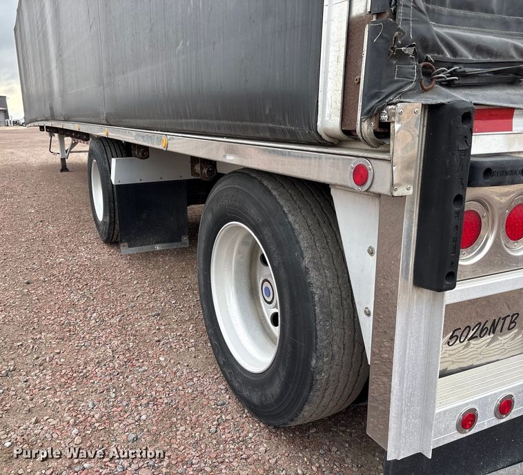 image for item FG2644 2019 Reitnouer flatbed trailer