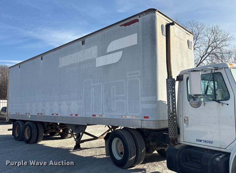 image for item FI0138 2000 Great Dane 7311TJ 32 dry van trailer