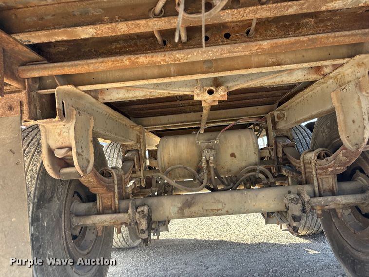 image for item FI0138 2000 Great Dane 7311TJ 32 dry van trailer