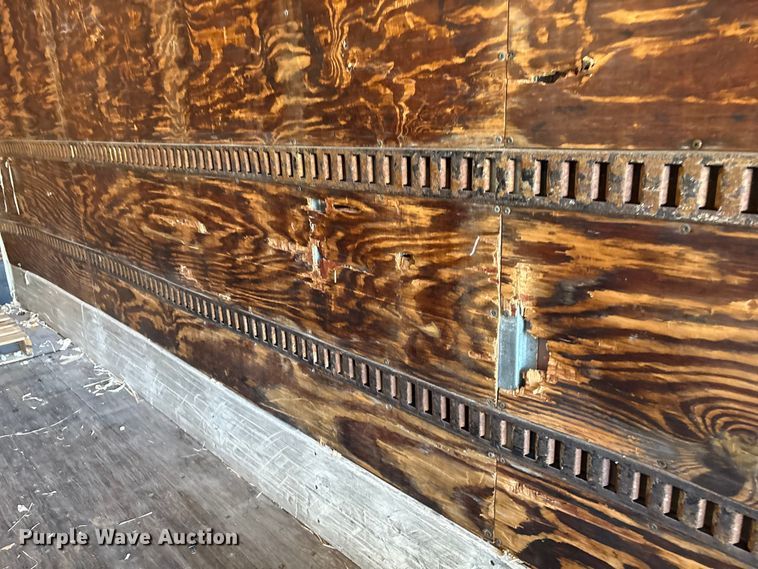 image for item FI0138 2000 Great Dane 7311TJ 32 dry van trailer