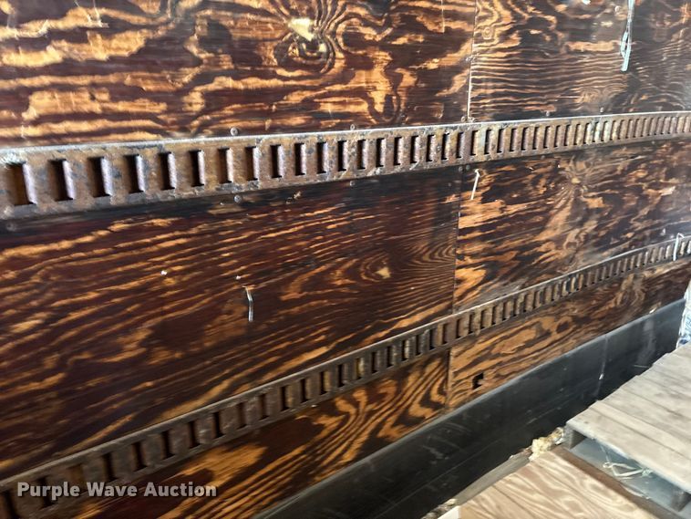 image for item FI0138 2000 Great Dane 7311TJ 32 dry van trailer