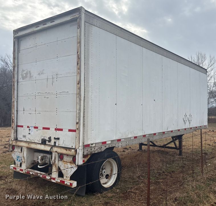 image for item FI0140 1994 Monon MA3-32-SA-28W dry van trailer