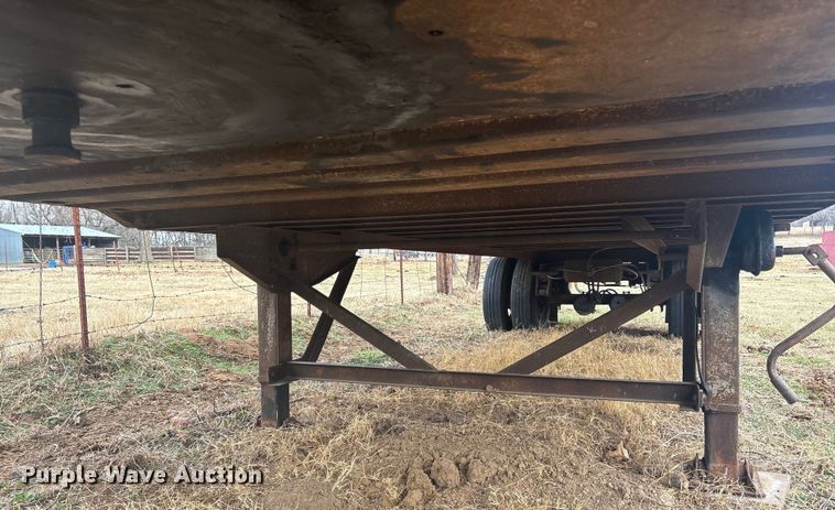 image for item FI0140 1994 Monon MA3-32-SA-28W dry van trailer