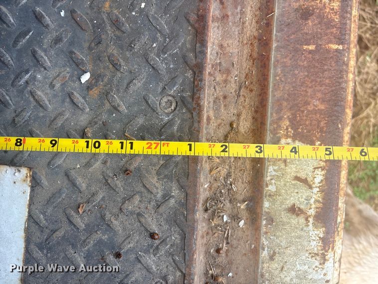 image for item FI0140 1994 Monon MA3-32-SA-28W dry van trailer