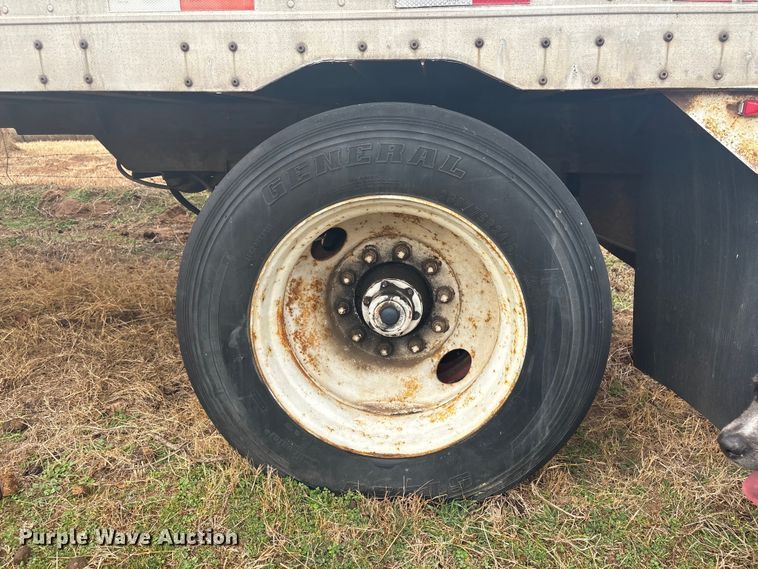 image for item FI0140 1994 Monon MA3-32-SA-28W dry van trailer