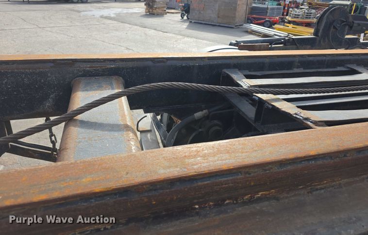 image for item FI0798 2007 International 5900i roll-off container truck