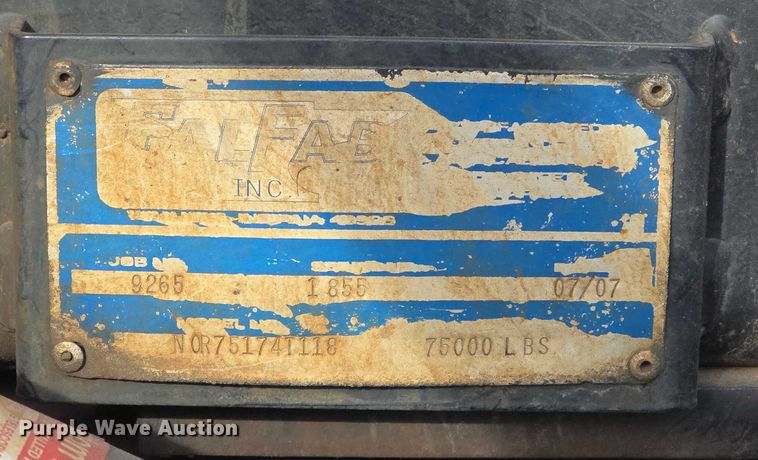 image for item FI0798 2007 International 5900i roll-off container truck