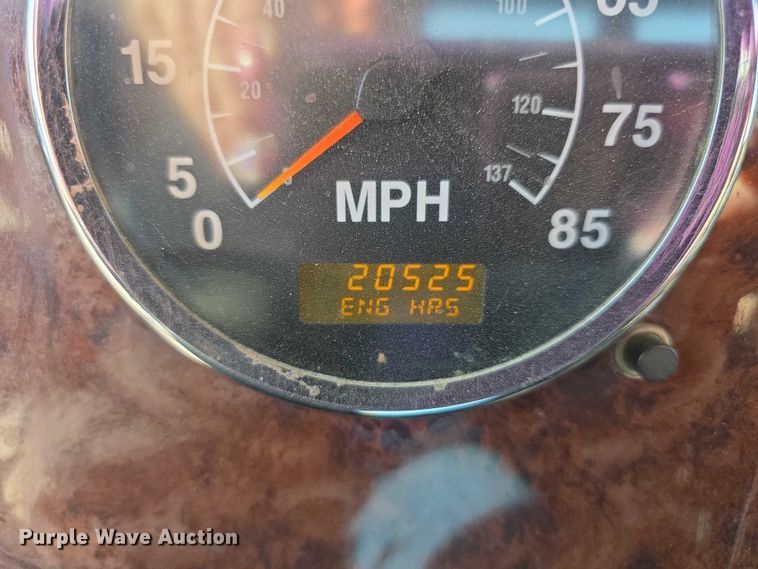 image for item FI0798 2007 International 5900i roll-off container truck