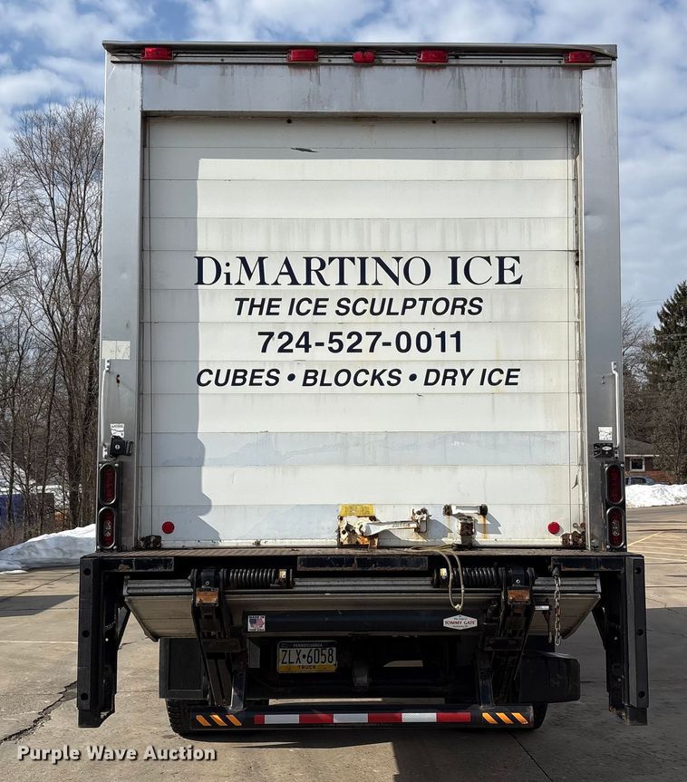 image for item FK1081 2004 International 4300  refrigerated truck