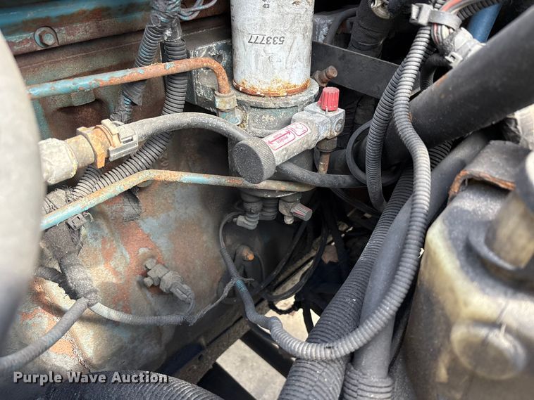 image for item FK1081 2004 International 4300  refrigerated truck