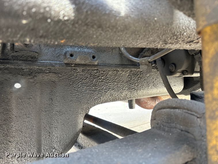 image for item FK1081 2004 International 4300  refrigerated truck