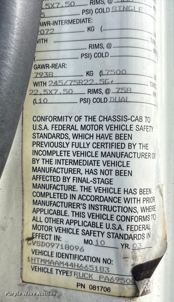 image for item FK1081 2004 International 4300  refrigerated truck