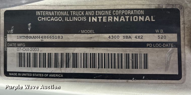 image for item FK1081 2004 International 4300  refrigerated truck