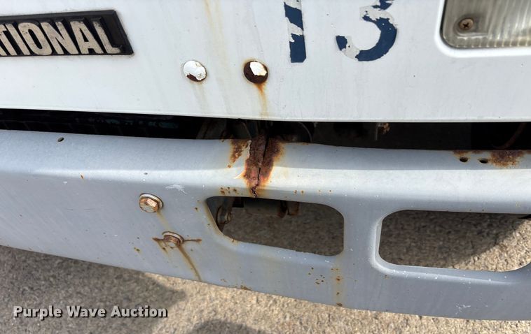 image for item FK1082 2001 International 4700 refrigerated truck