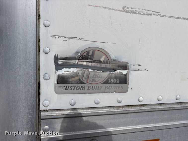 image for item FK1082 2001 International 4700 refrigerated truck