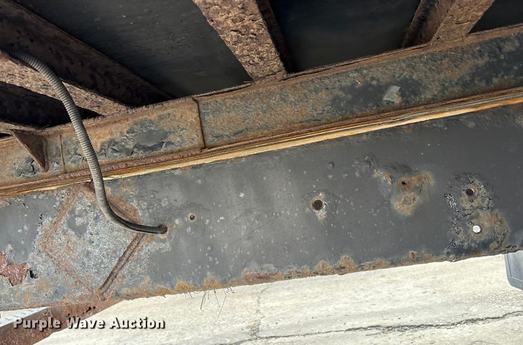 image for item FK1082 2001 International 4700 refrigerated truck